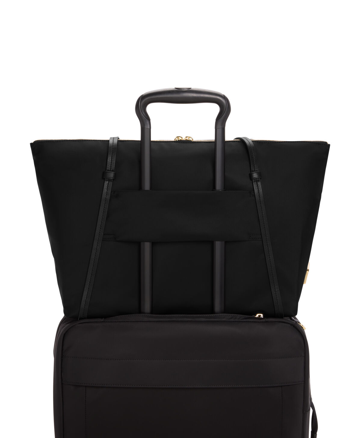 Voyageur Q Tote