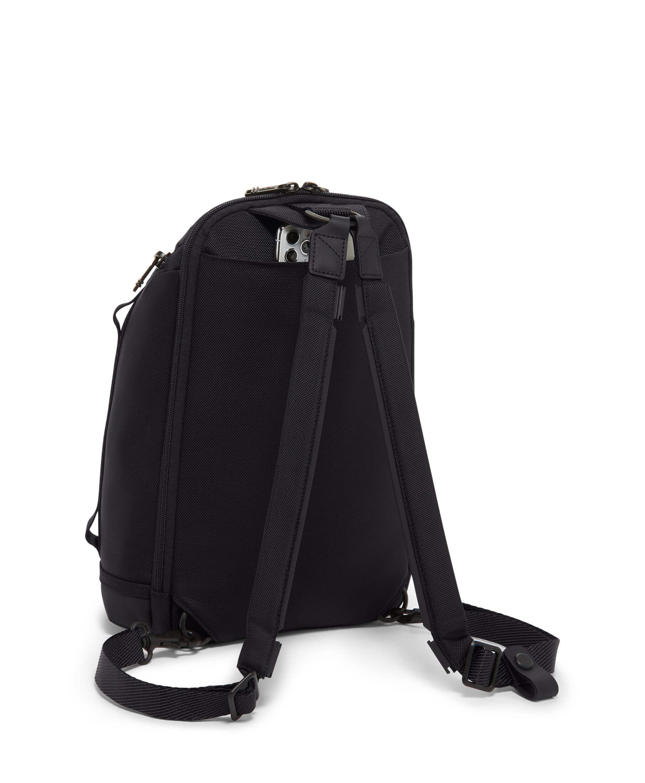 Tumi bravo sling outlet