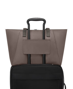 Voyageur Tote Just In Case&reg; Medium