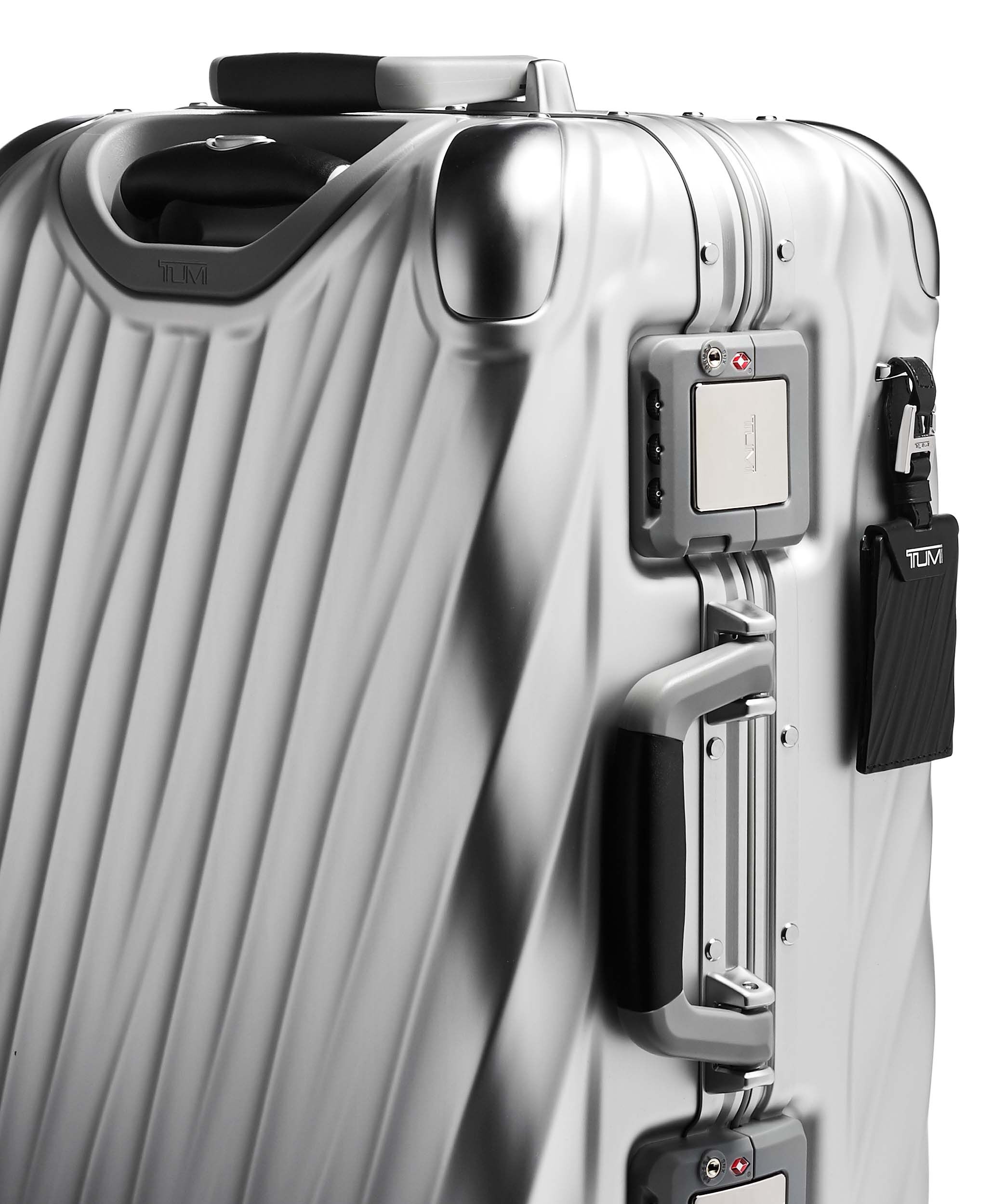 19 Degree Aluminium International Carry On 56 cm TUMI Italy