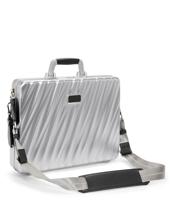 Tumi suitcase 2025