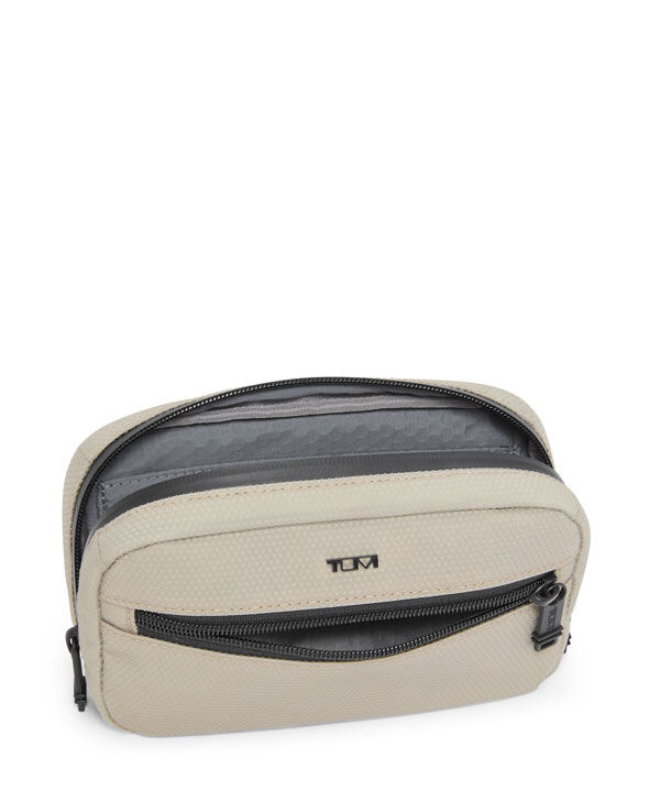 Tumi travel handbag new arrivals