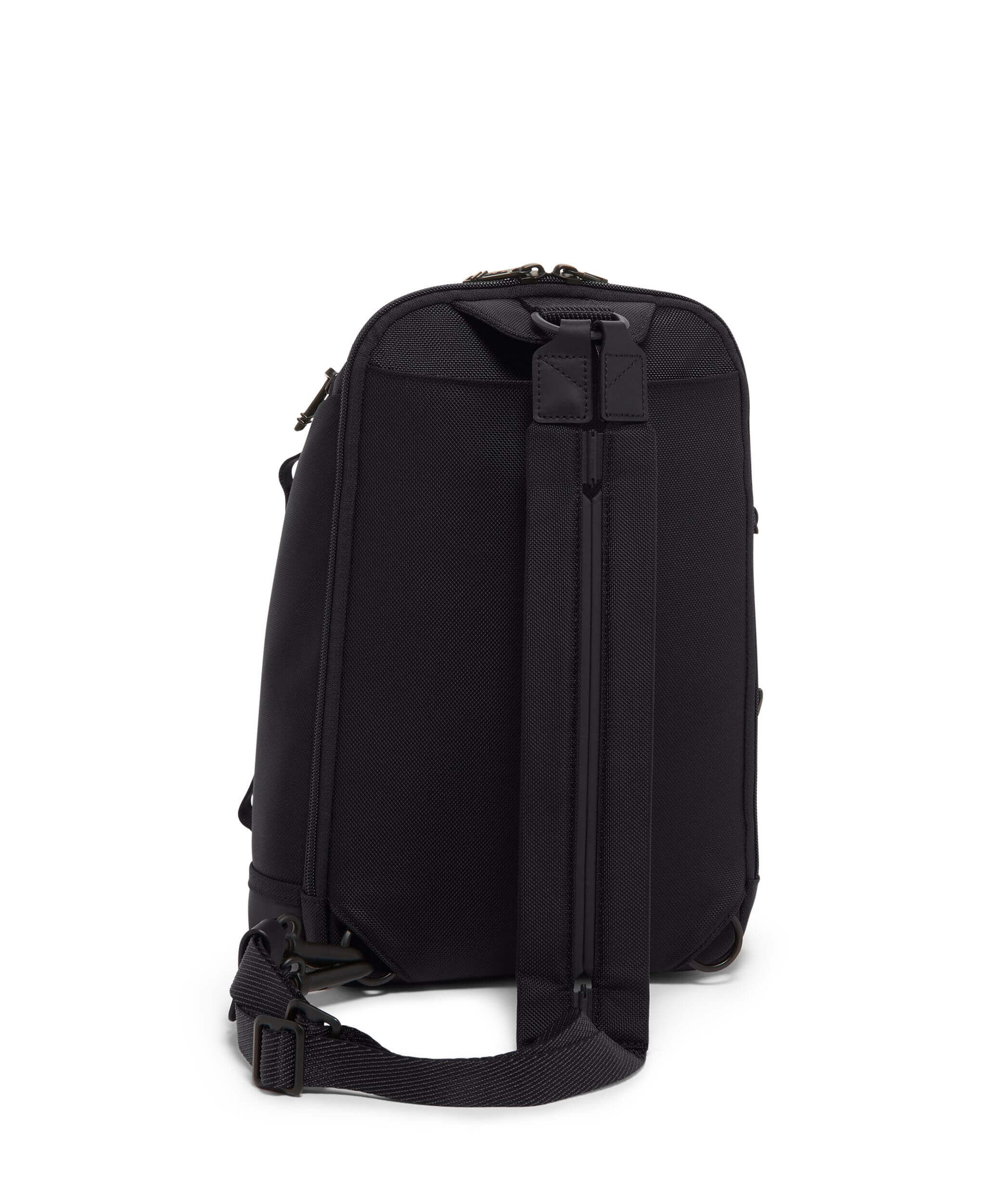 Tumi bravo sling outlet