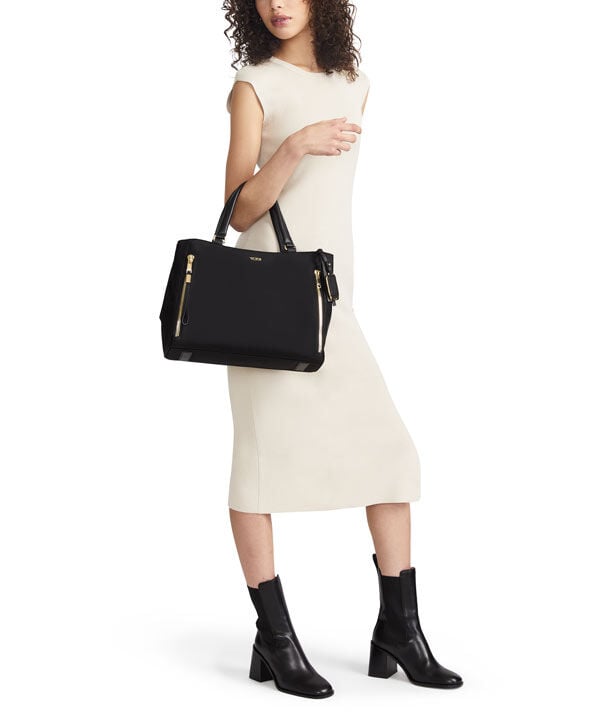 Tumi sheryl online