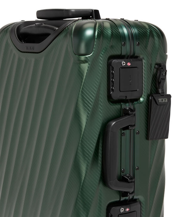 Tumi international carry on 19 degree aluminum top