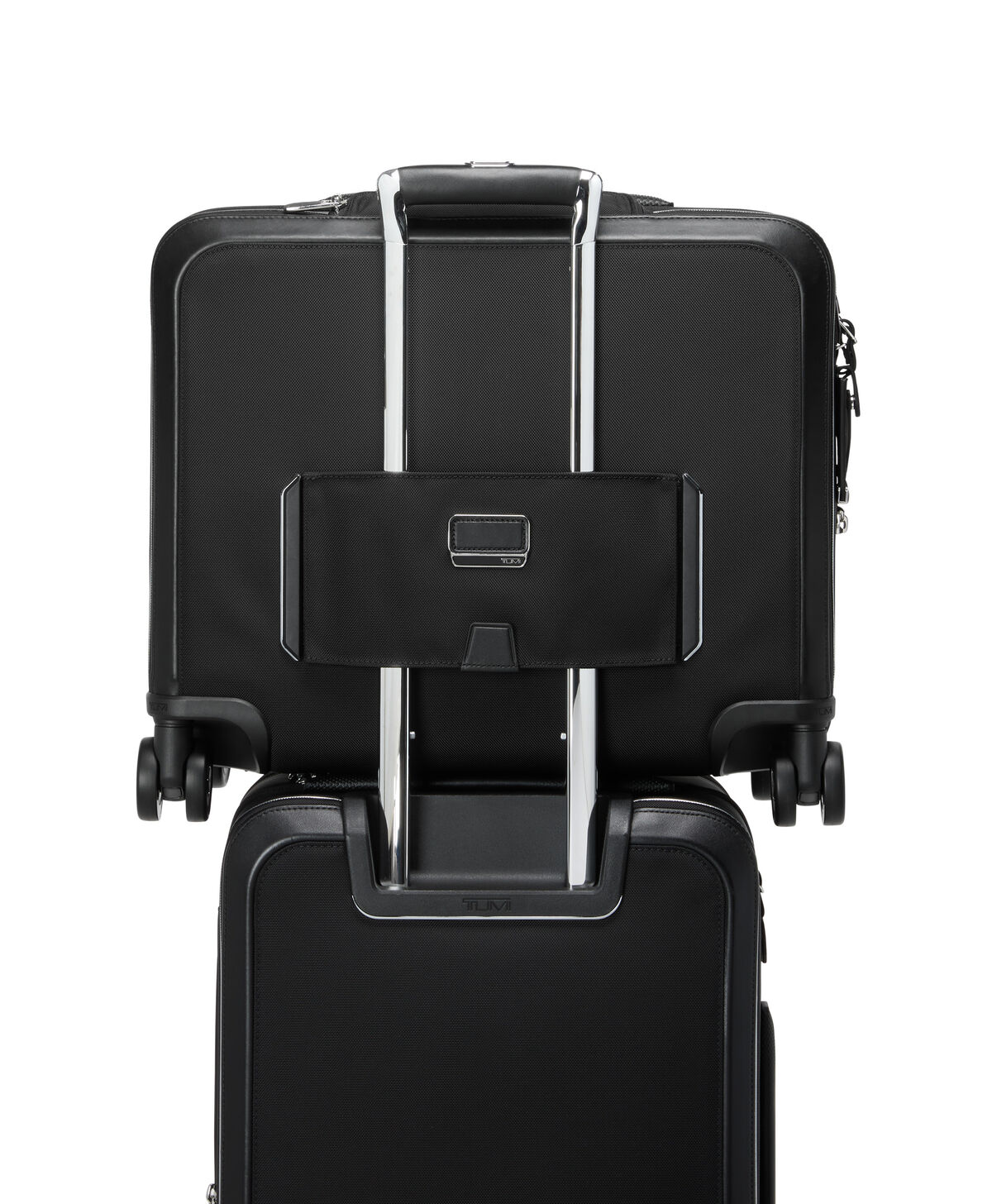 Arriv&eacute; Compact Front Pocket Cabin | TUMI Compact Front Pocket Cabin