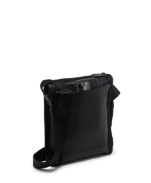 Alpha 3 Pocket Bag Small Black | TUMI Italy