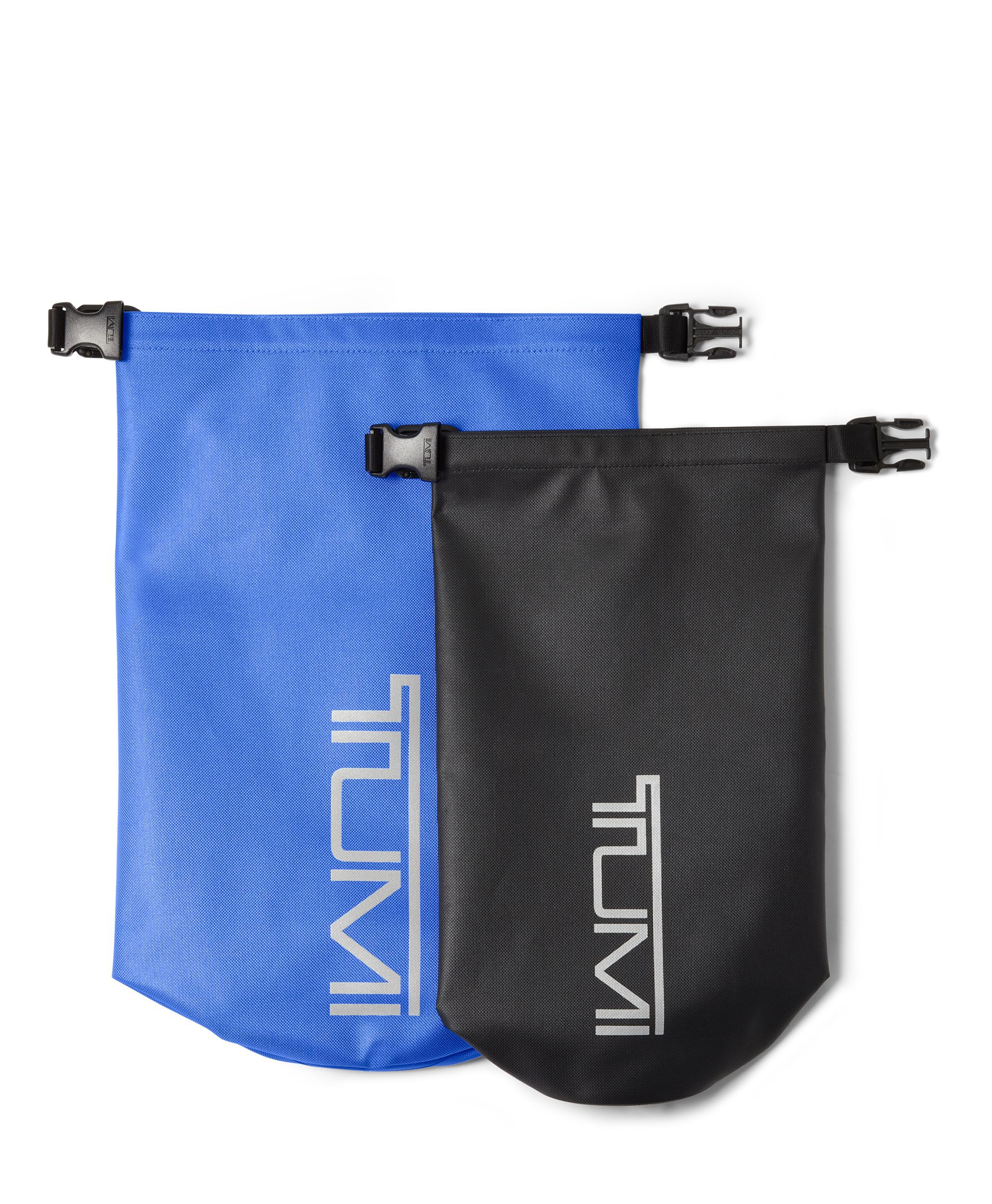Tumi waterproof online