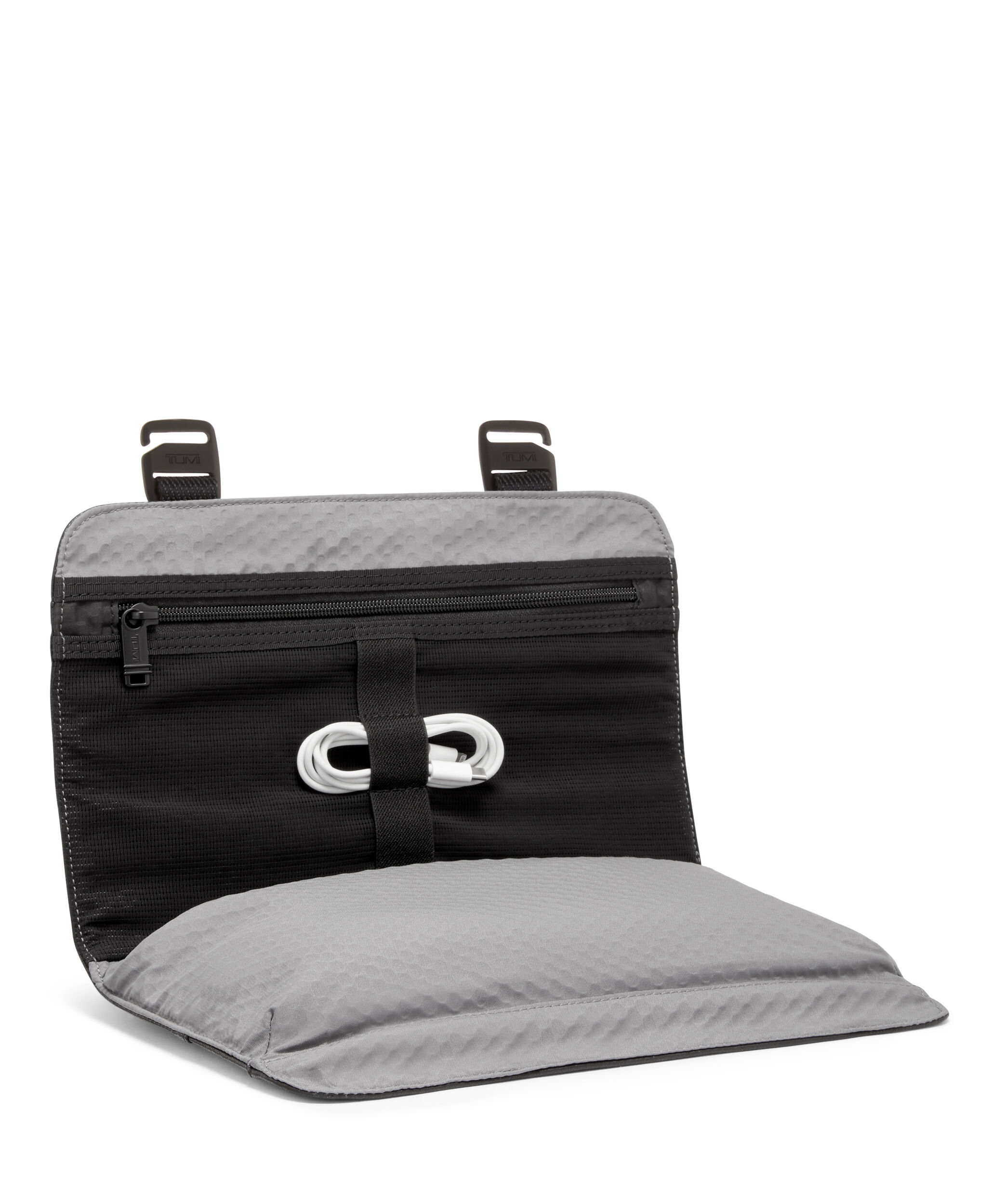 Tumi sales travel organizer