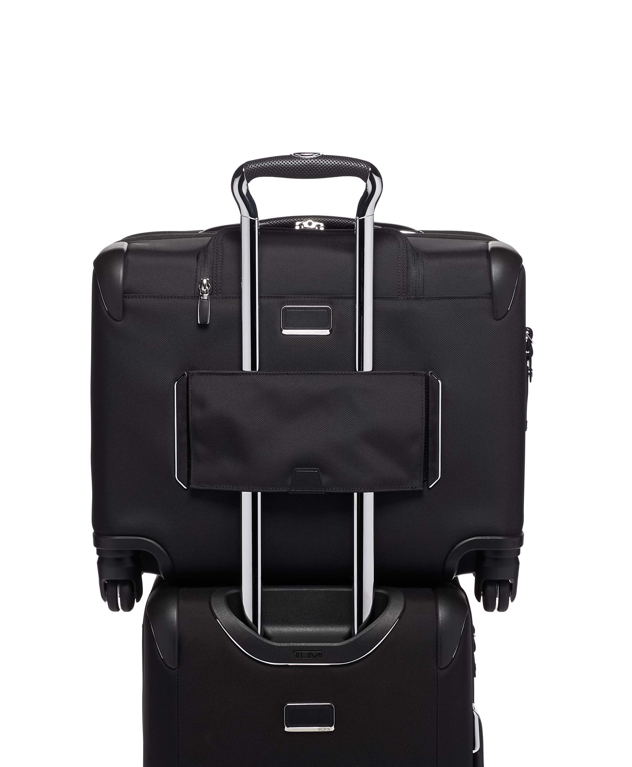 Arrive Compact Wheeled Brief 39 5 cm