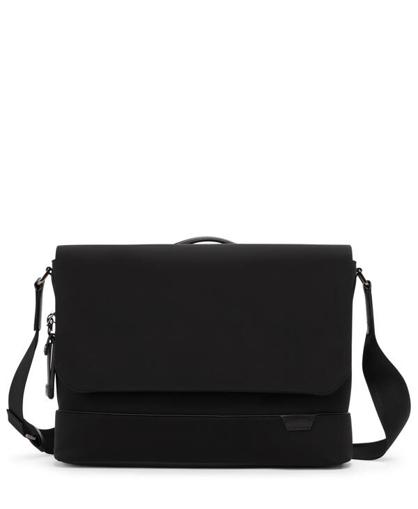 Tumi messenger laptop bag clearance