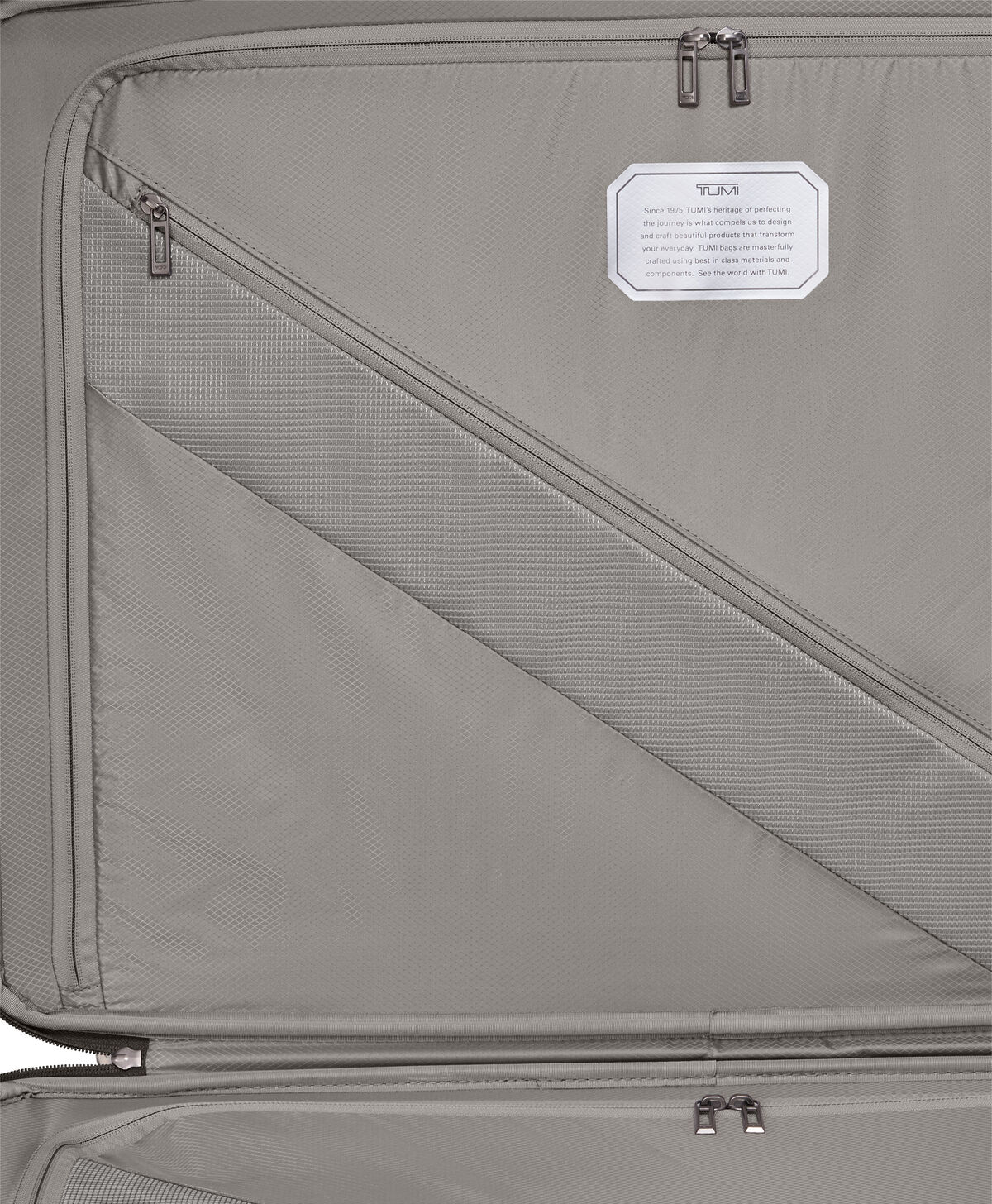 TUMI Extended Trip Checked Luggage 76 cm