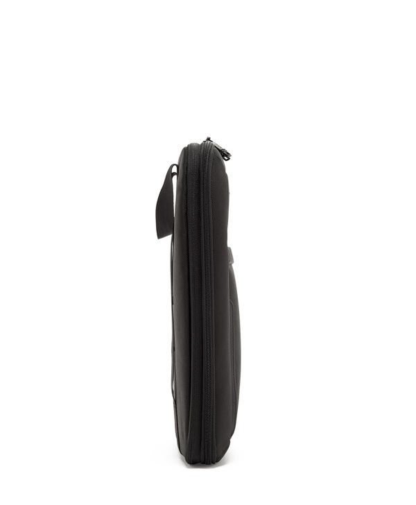 Tumi shoes 2025