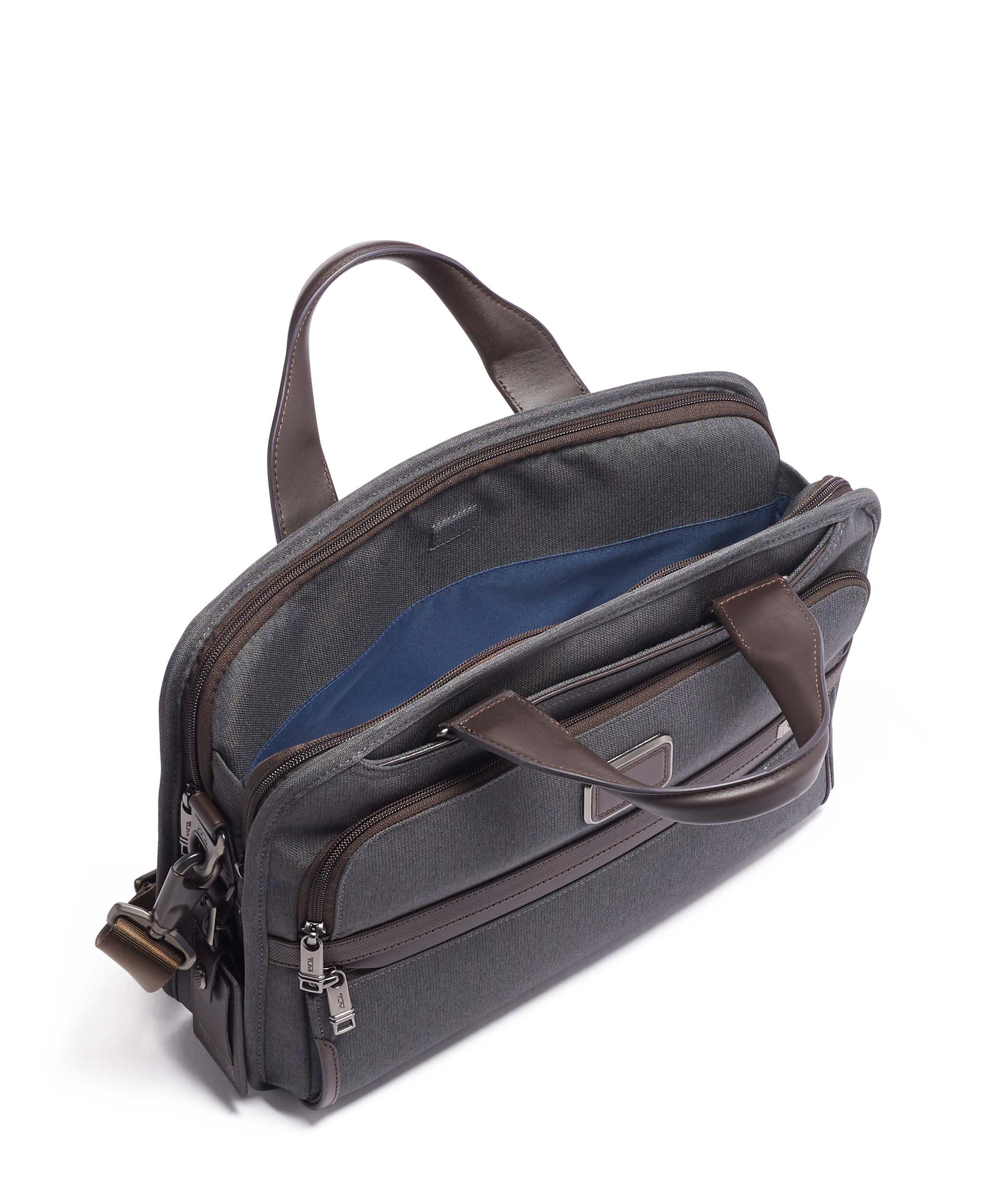 triple compartment brief