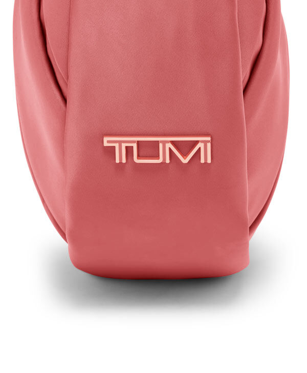 Tumi best sale dust bag