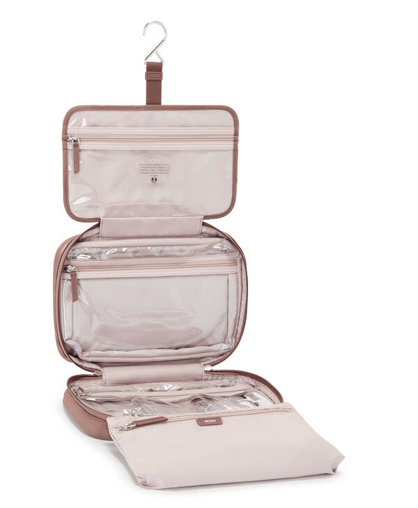 Tumi broadview travel kit hotsell