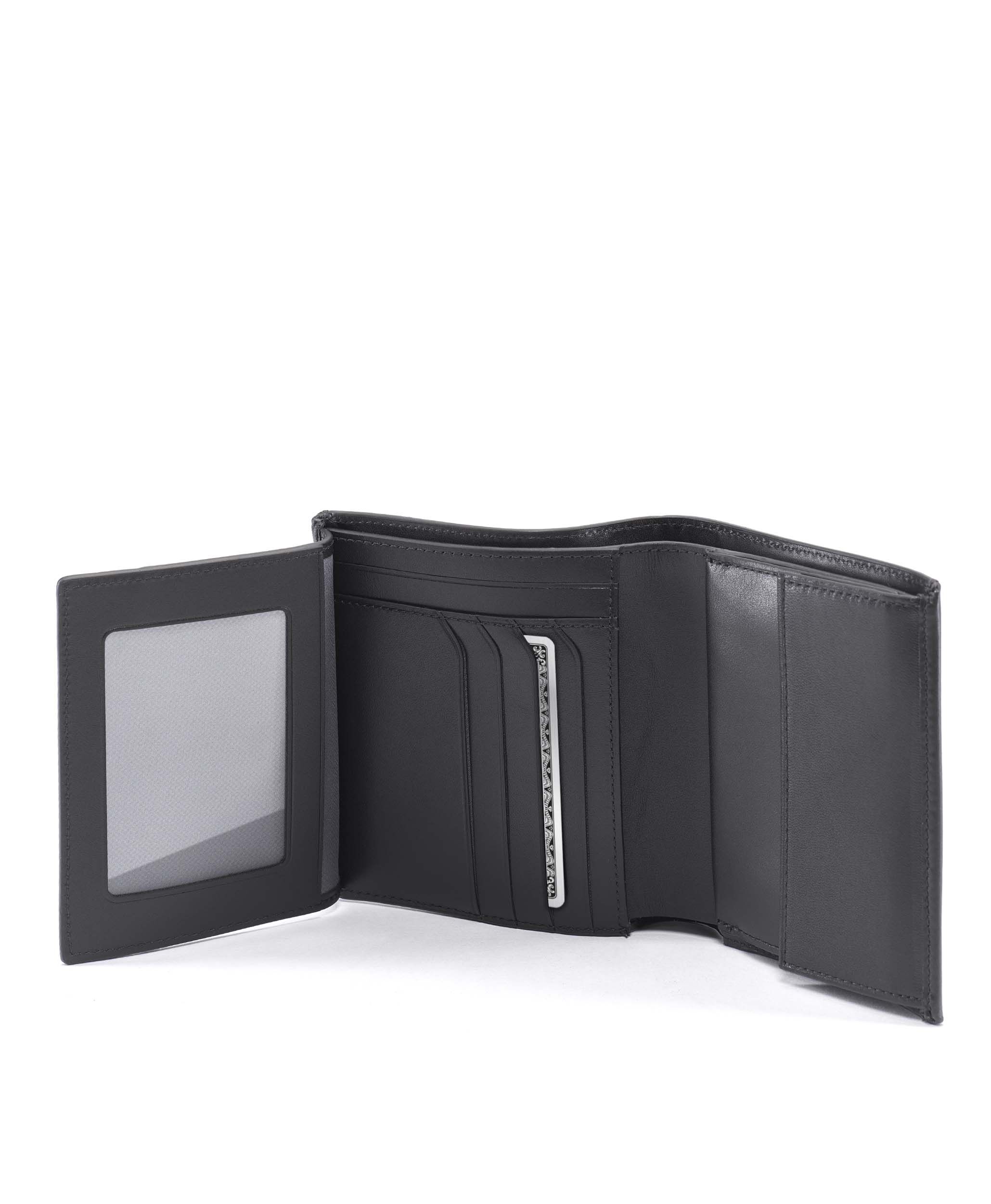 Tumi nassau wallet store