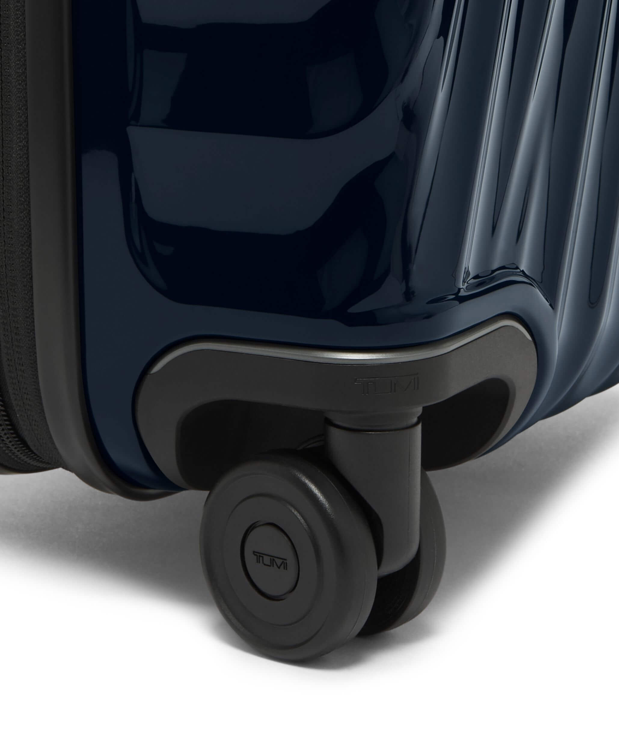 19 Degree International Expandable Carry On 55 cm TUMI Italy