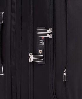 Short Trip Dual Access 4 Wheeled Packing Case Arrivé
