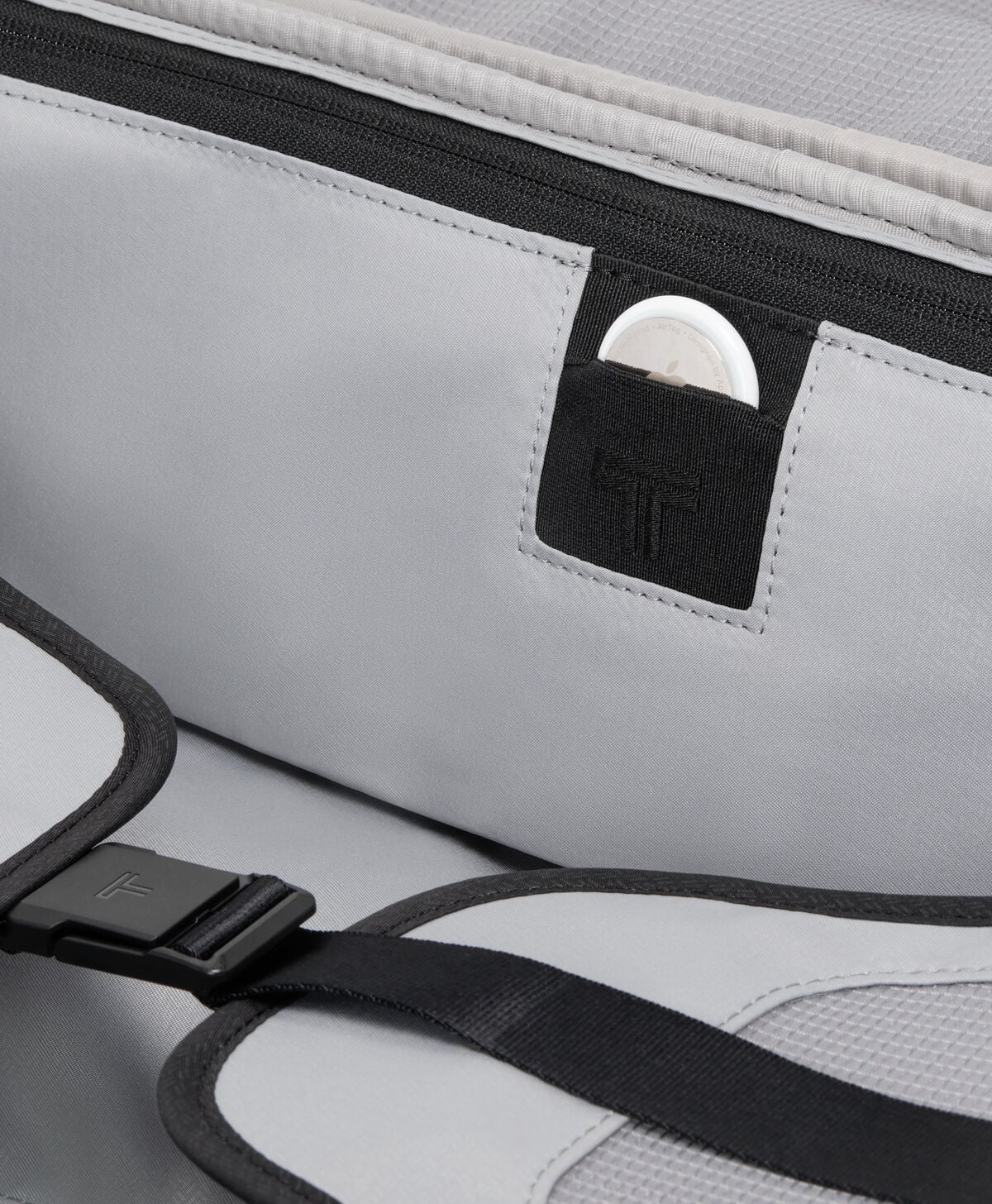 Alpha Dual Access Expandable Cabin