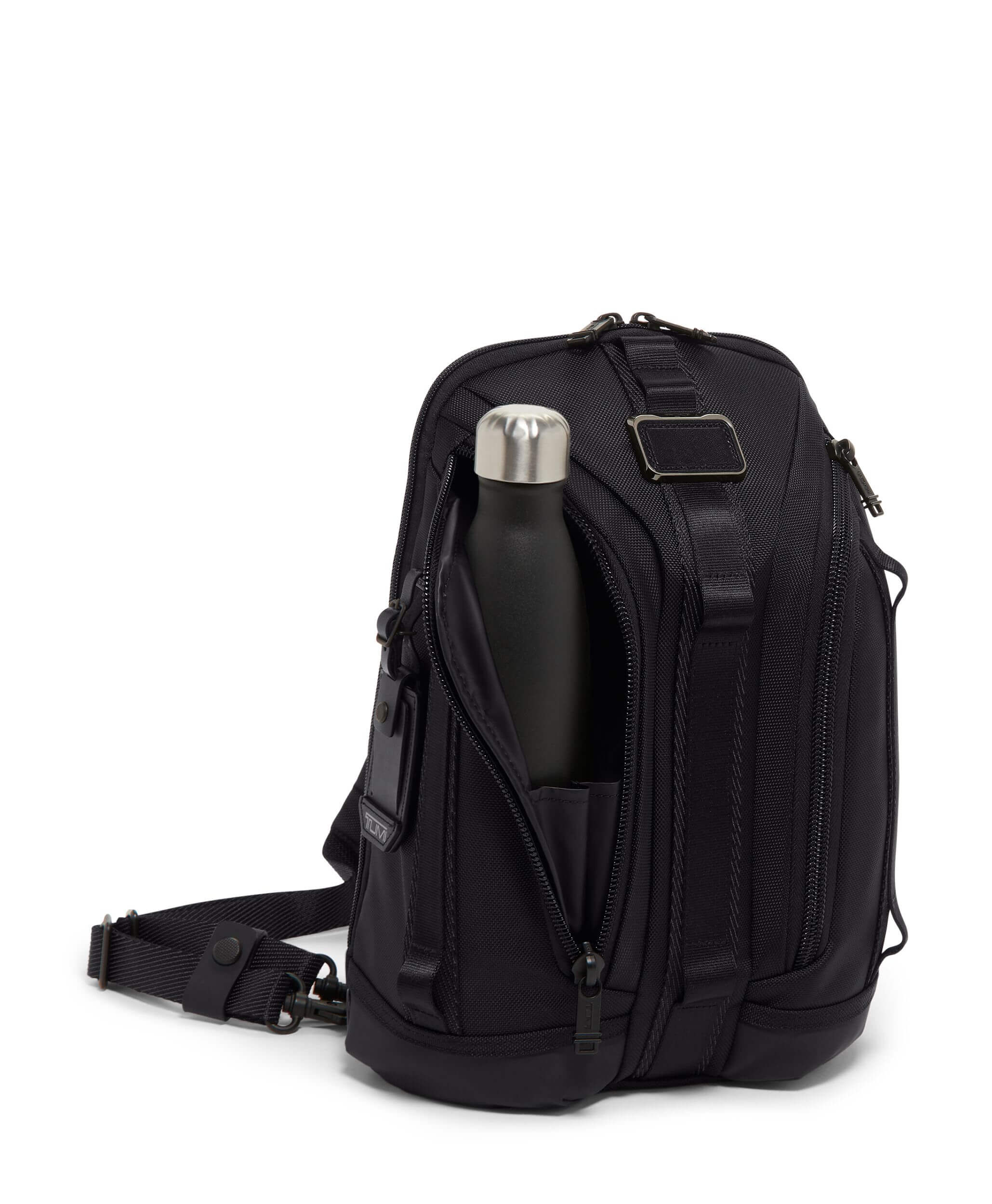 Tumi bravo sling deals