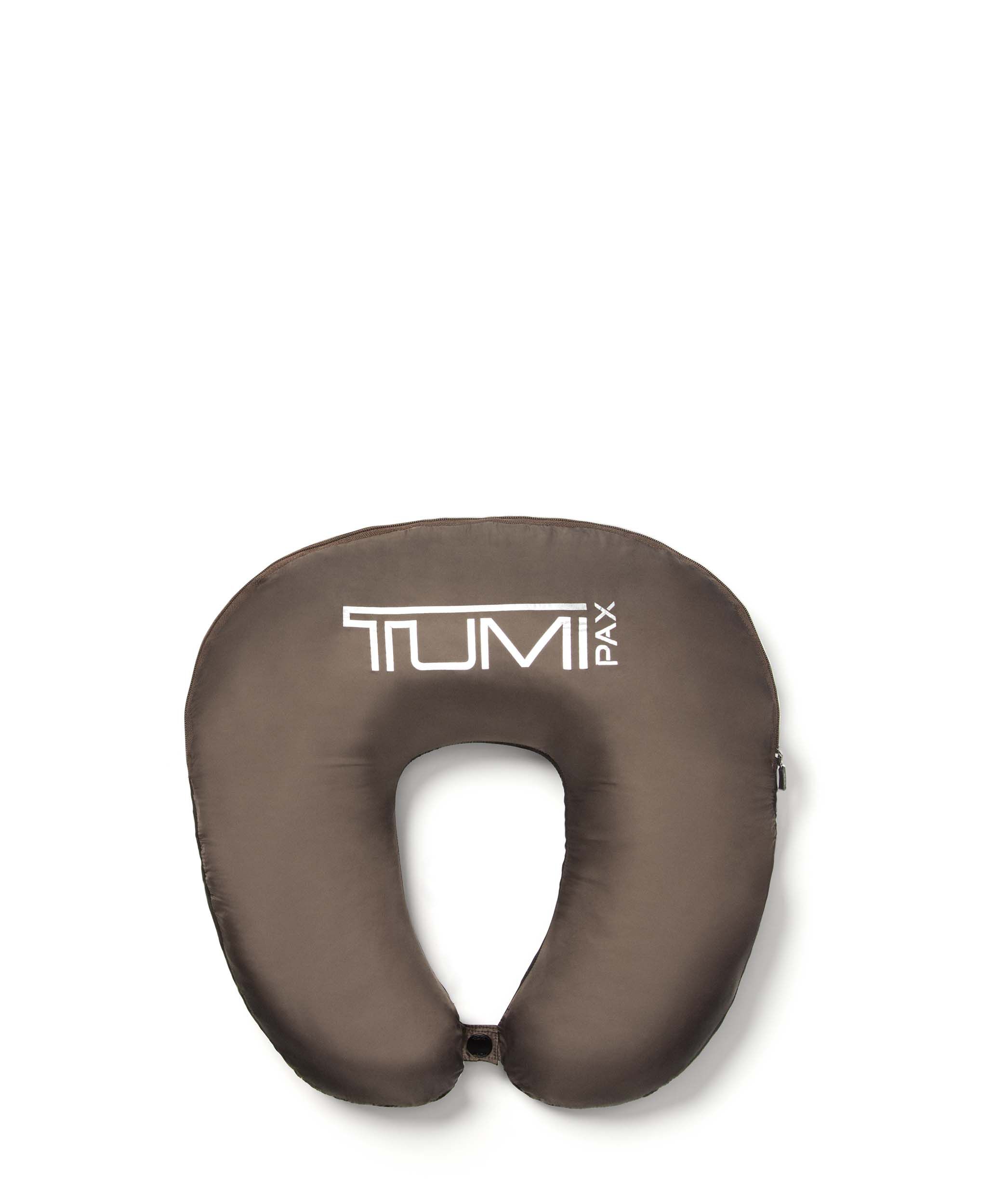 tumi jacket neck pillow