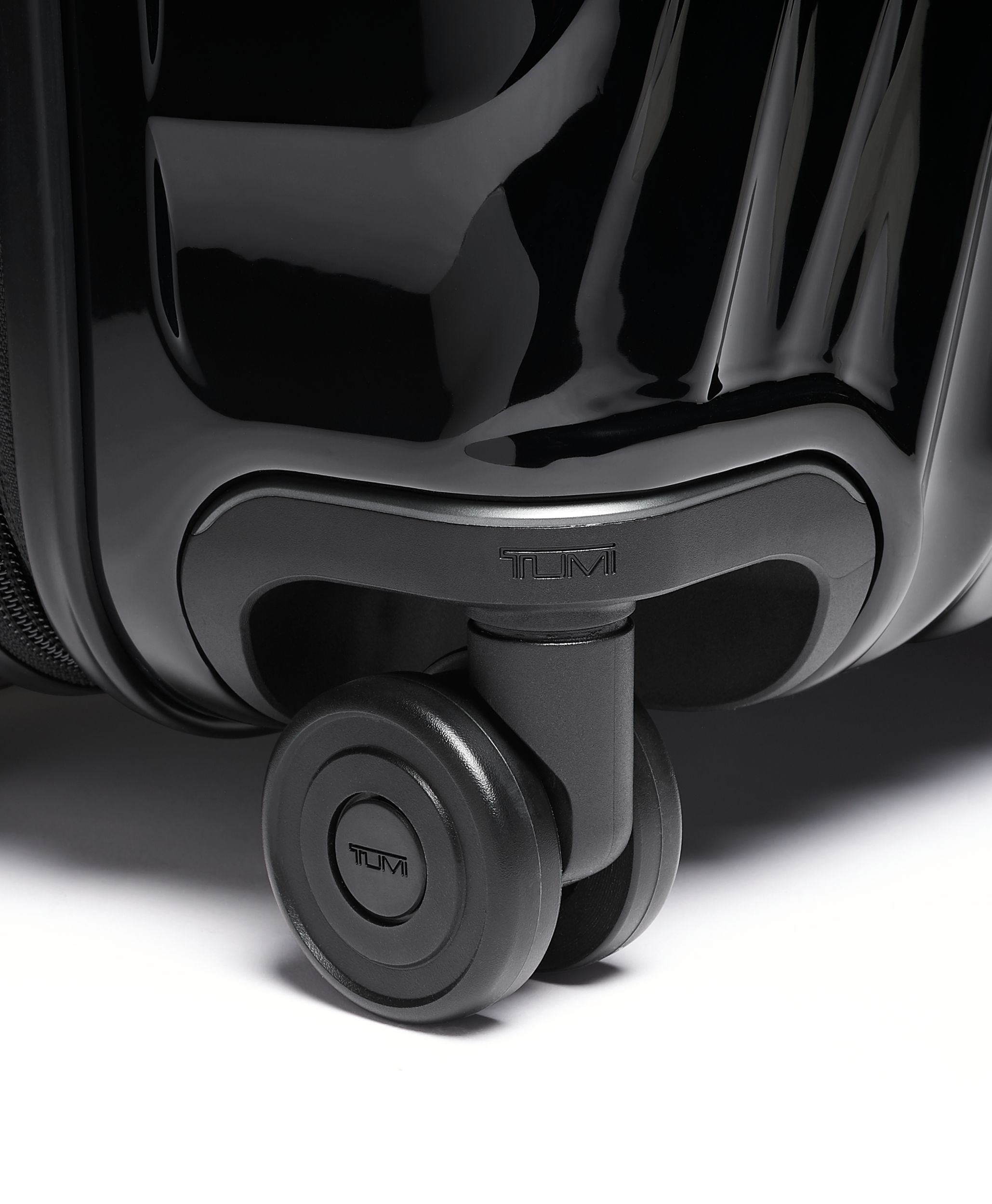 Tumi 19 degree pc outlet