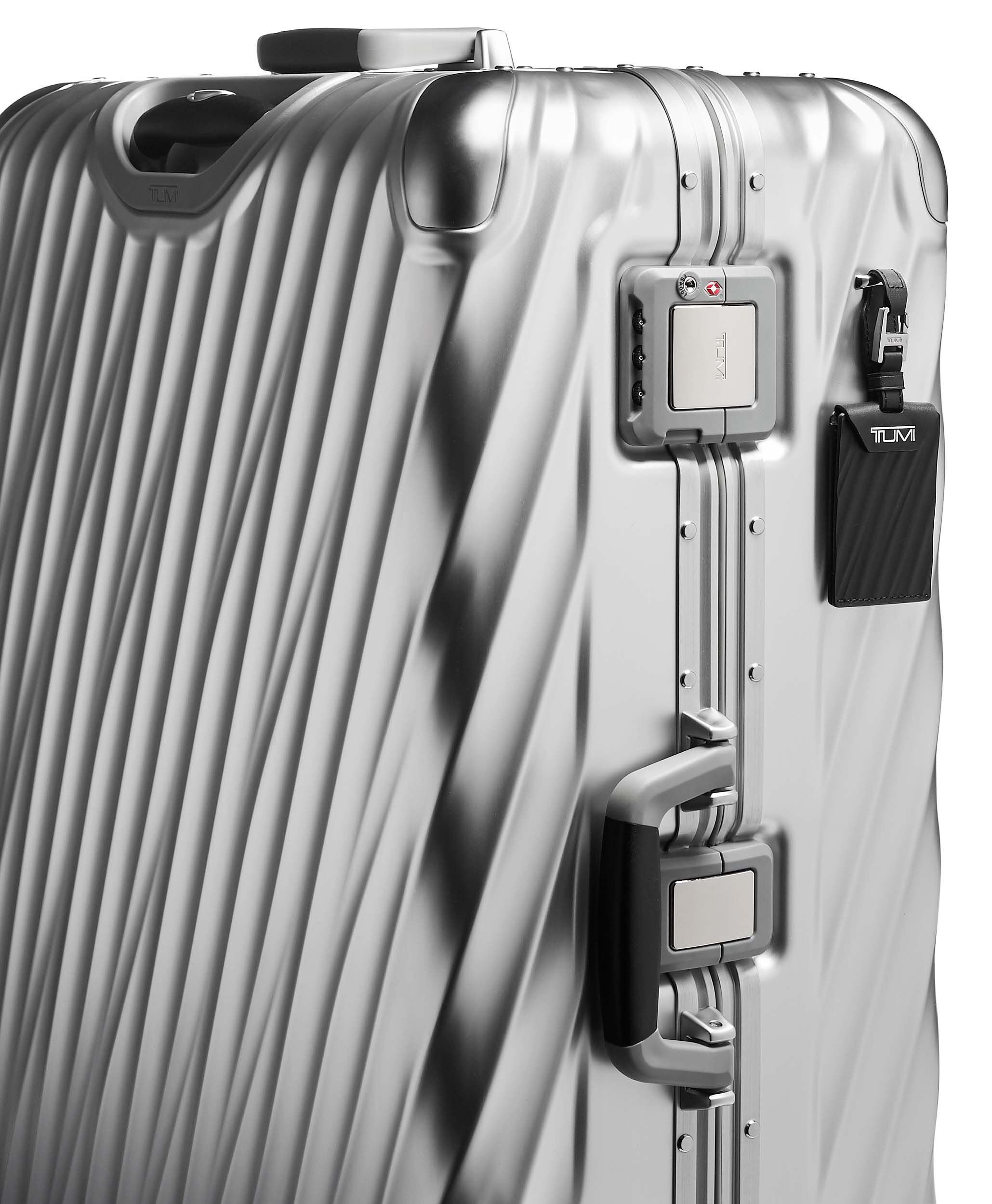 Tumi aluminum suitcase new arrivals
