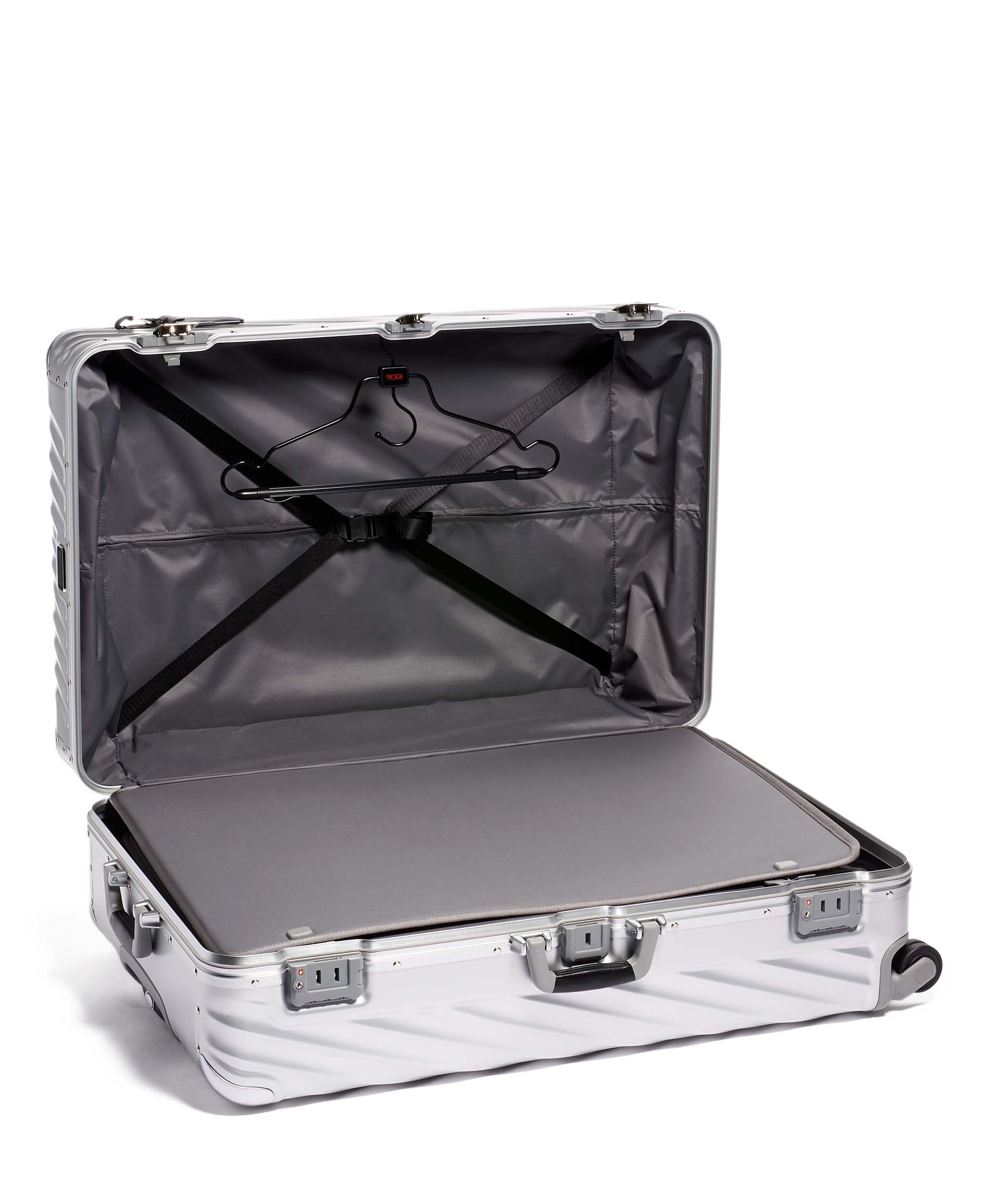 19 Degree Aluminium Worldwide Trip Checked Luggage 86 5 cm