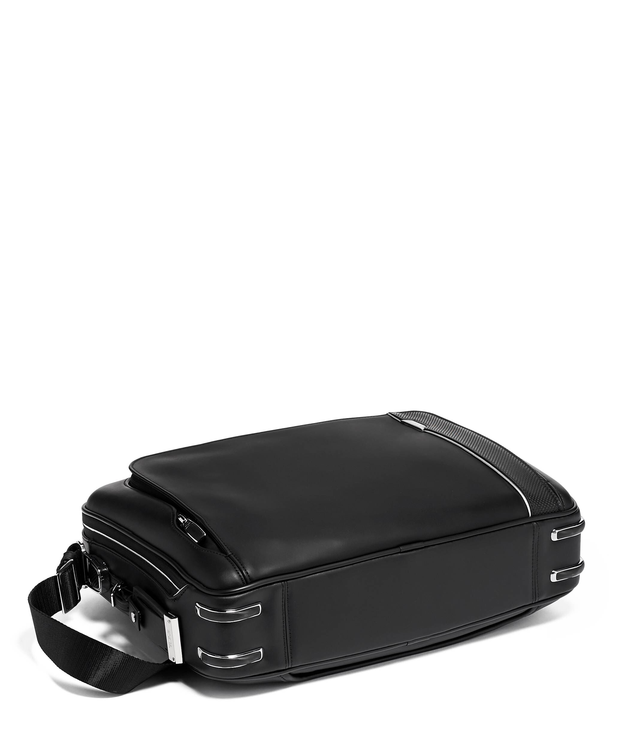 Tumi arrive sadler brief outlet