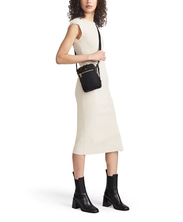 Tumi voyageur crossbody top