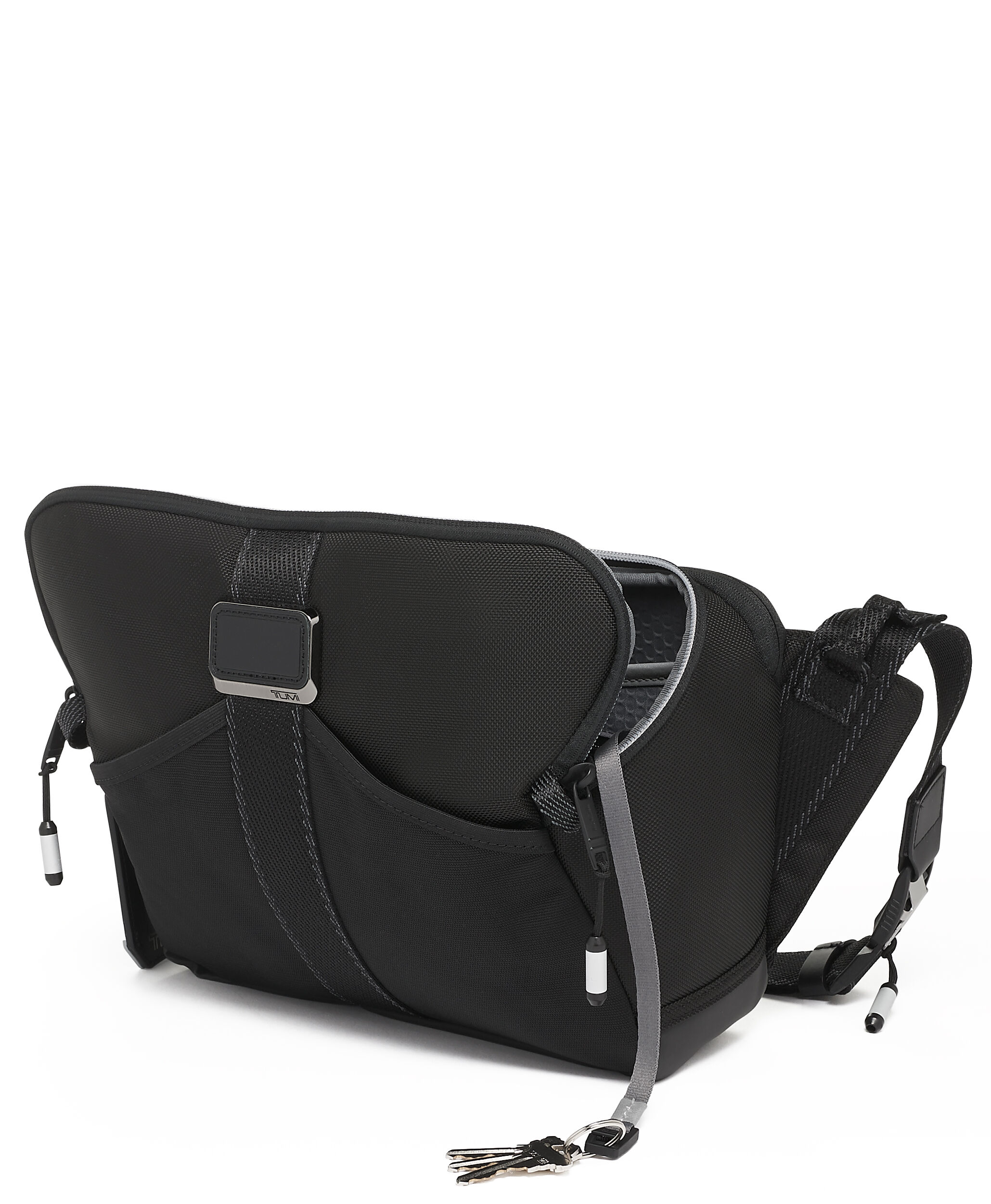 tumi alpha camera pro