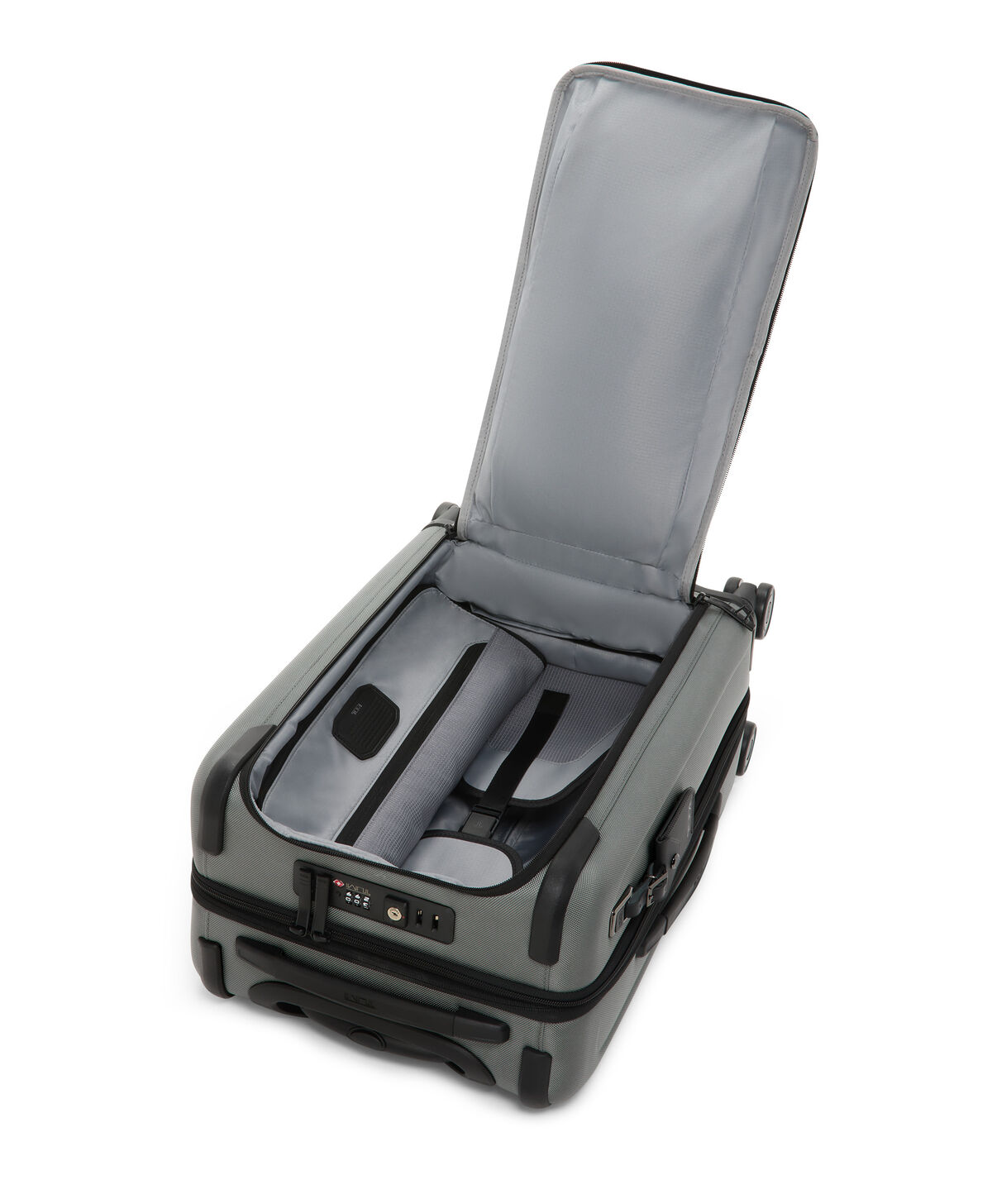 ALPHA Dual Access Expandable Cabin