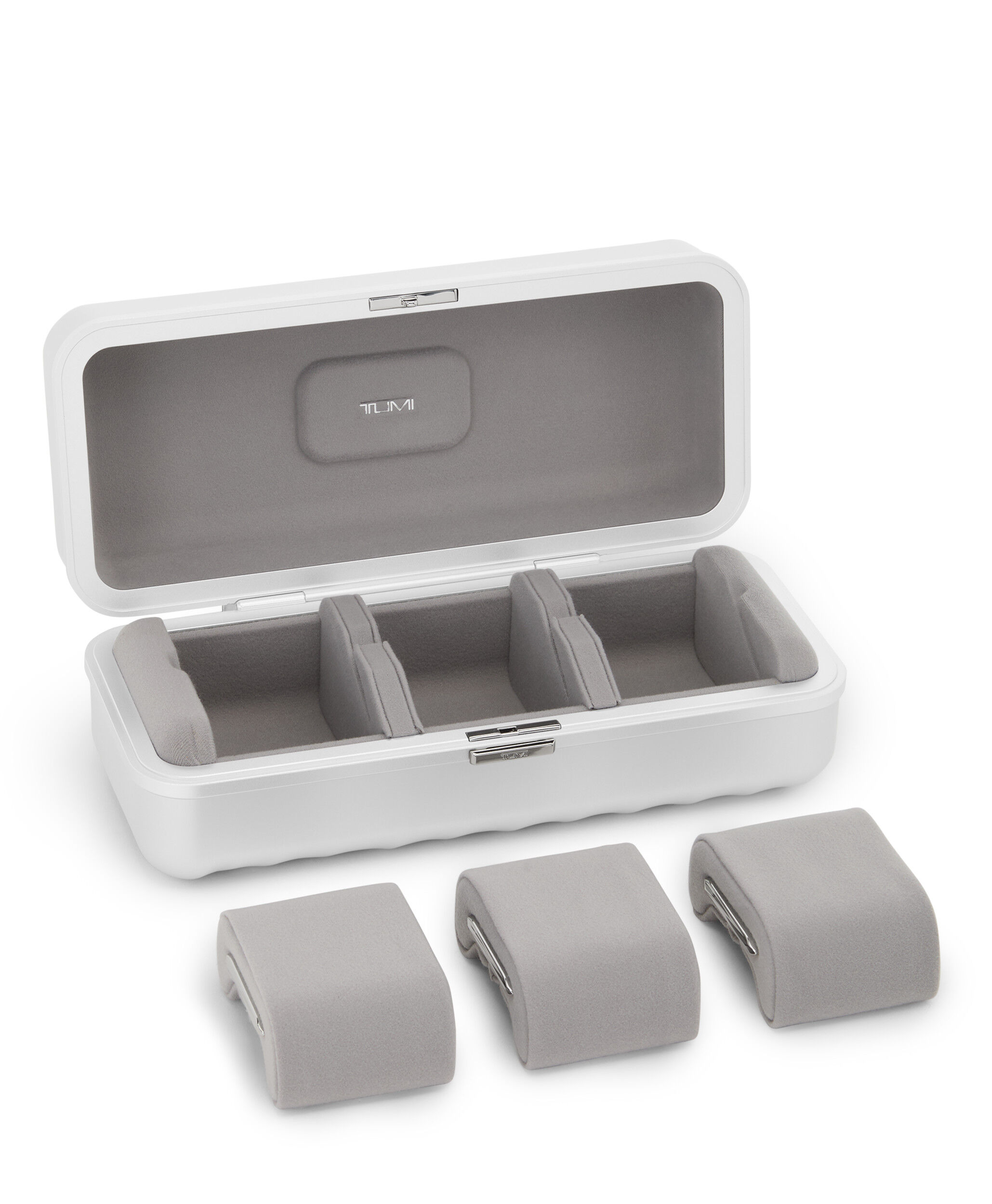19 Degree Aluminium Watch Travel Case Silver | TUMI