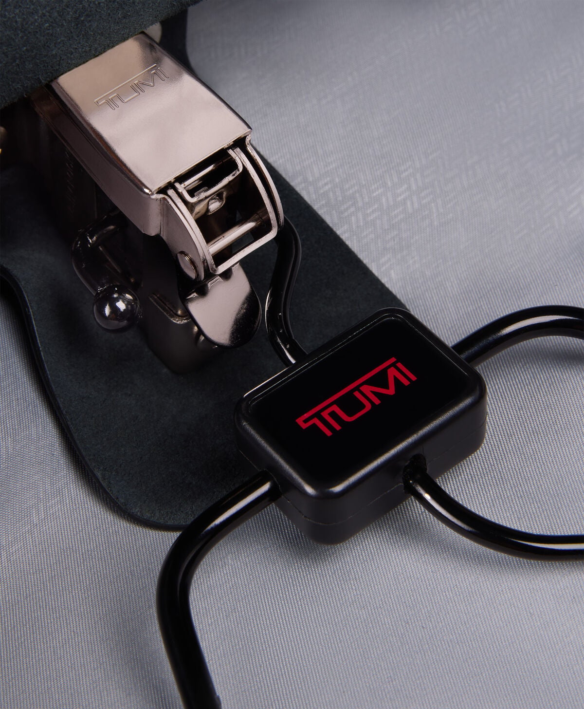 Alpha Borsa porta abiti pieghevole