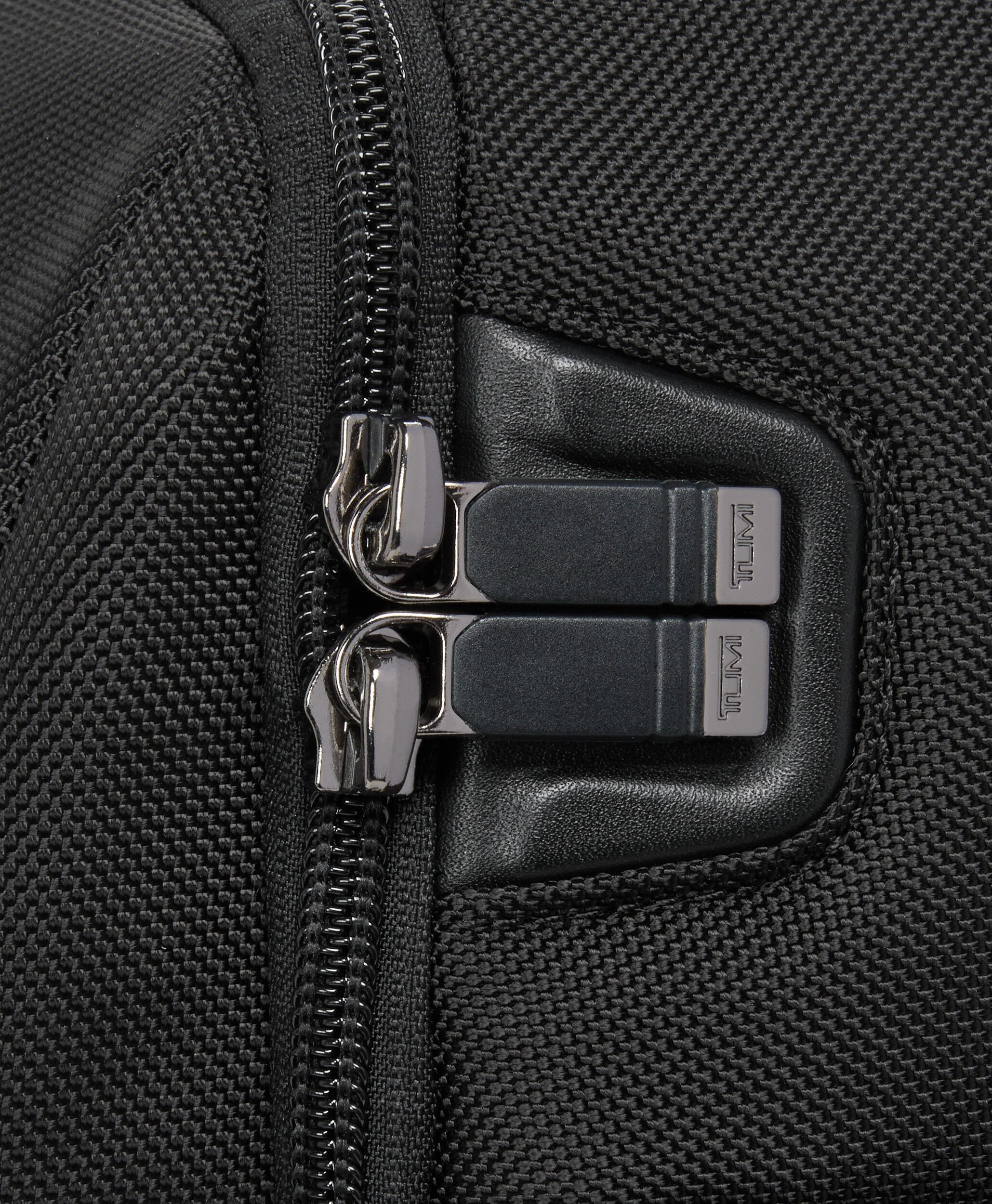 TUMI