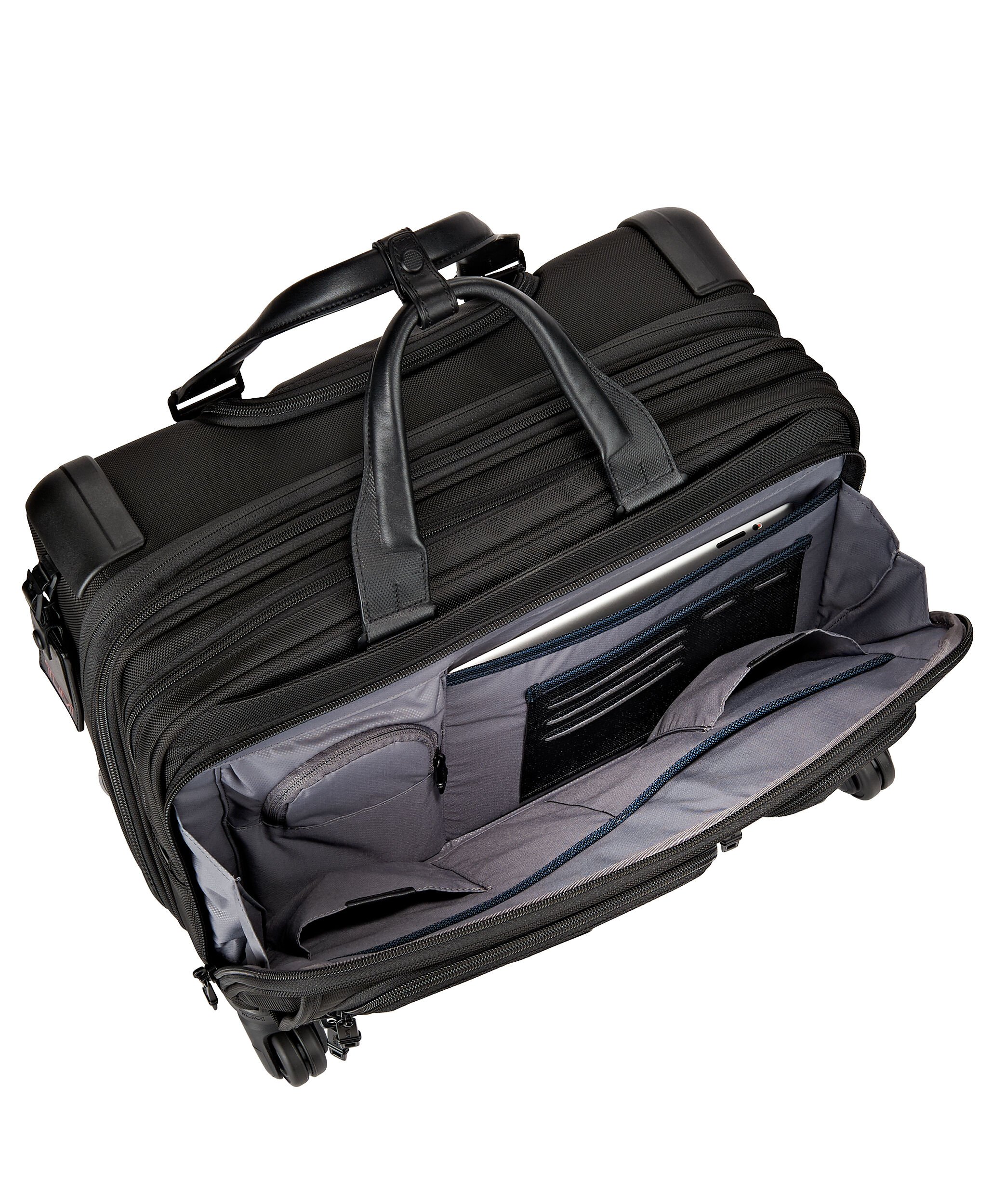 tumi alpha 3 deluxe 4 wheeled laptop case brief