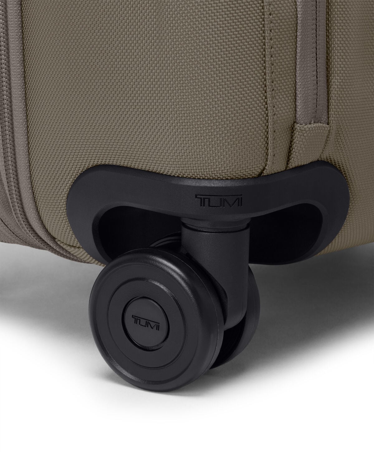 Alpha Large Dual Access Expandable Cabin