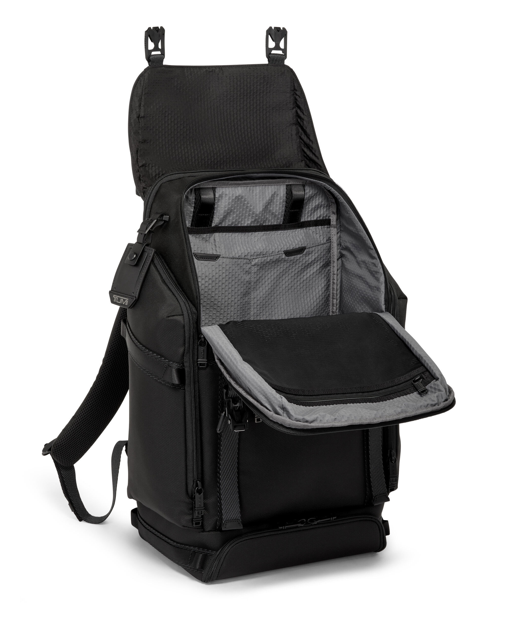 Alpha Bravo Expedition Flap Backpack Black | TUMI Italy